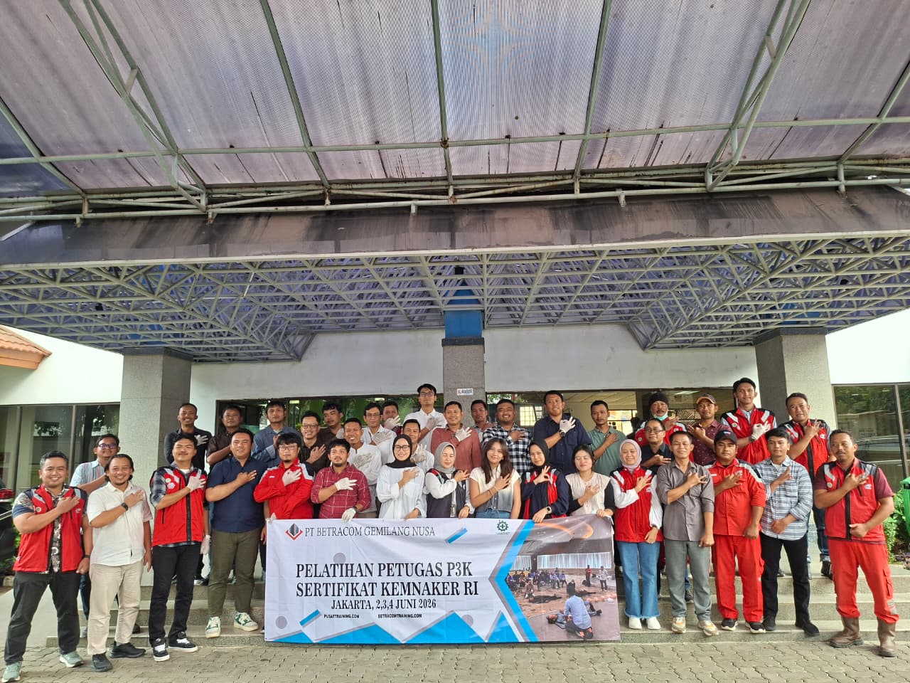 Pelatihan Tenaga Kerja Bangunan Tinggi TKBT 2