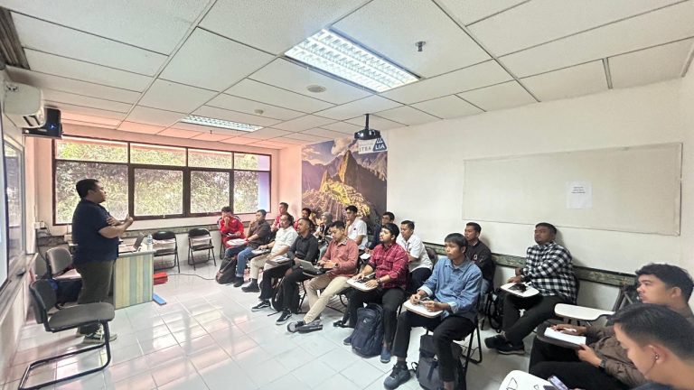 Peserta training P3K