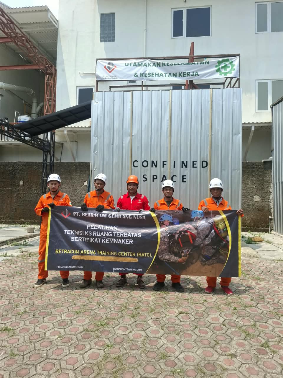 Pelatihan Tenaga Kerja Bangunan Tinggi TKBT 2