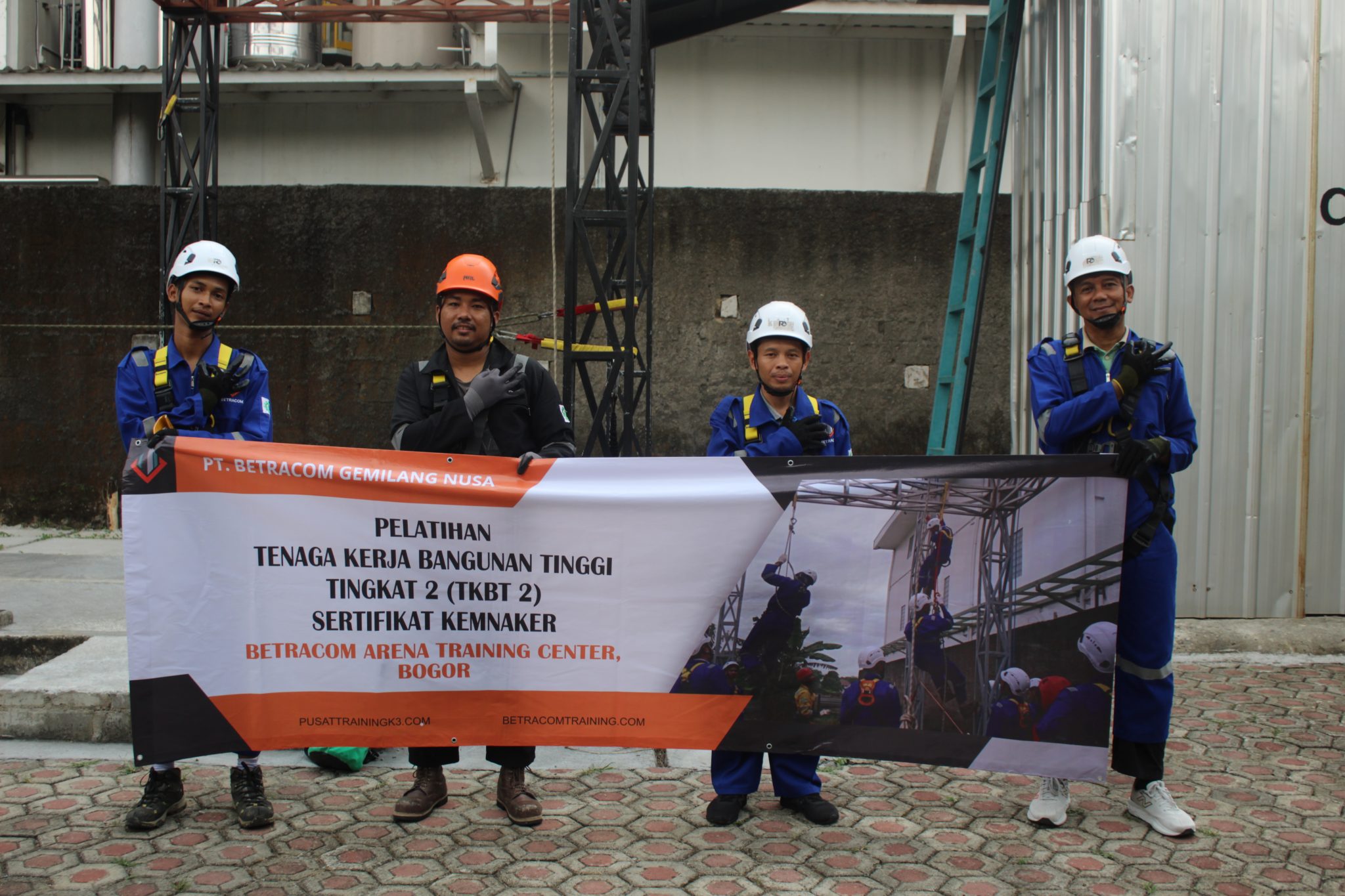 Pelatihan Tenaga Kerja Bangunan Tinggi TKBT 2