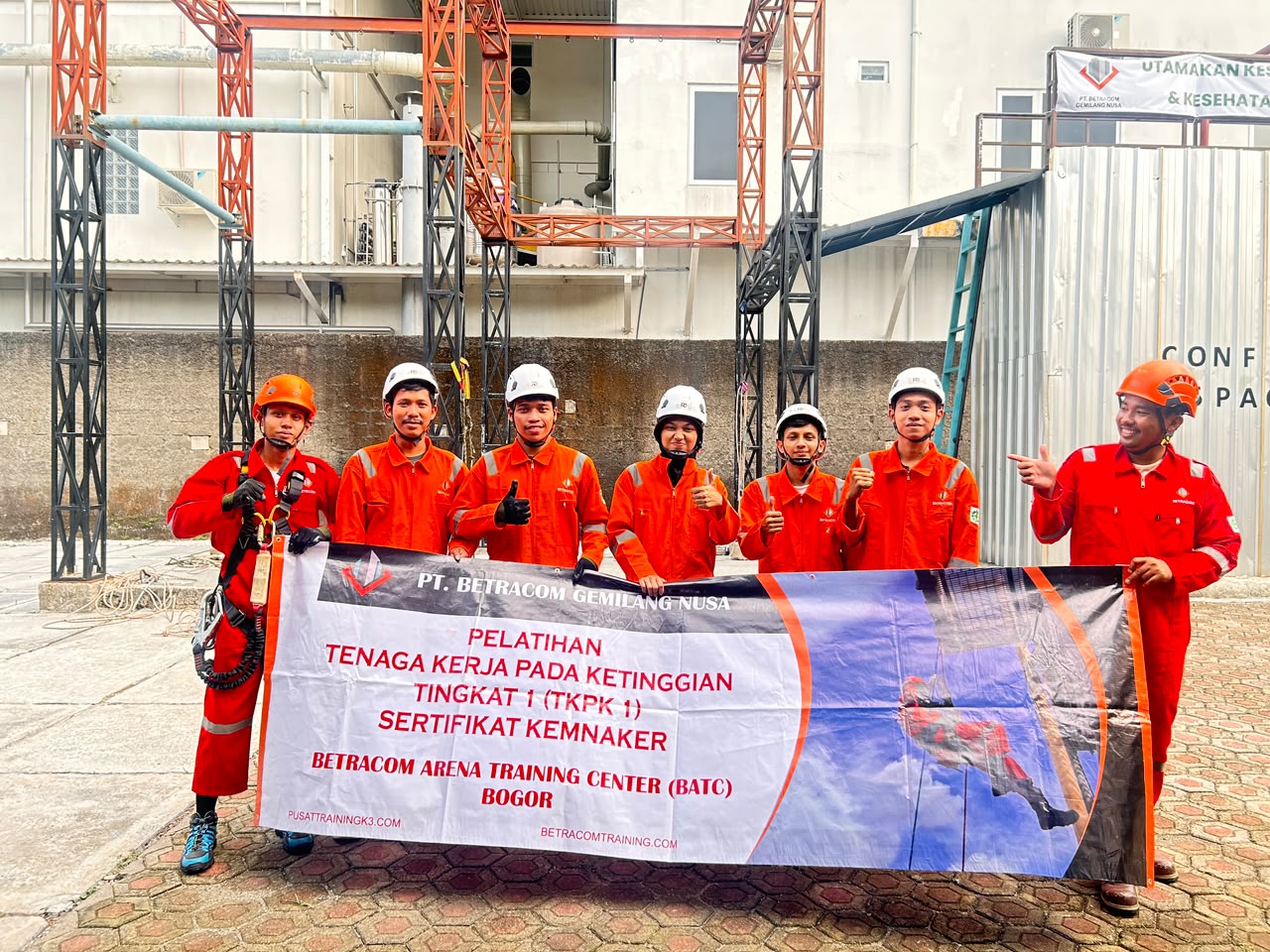 Pelatihan Tenaga Kerja Bangunan Tinggi TKBT 2